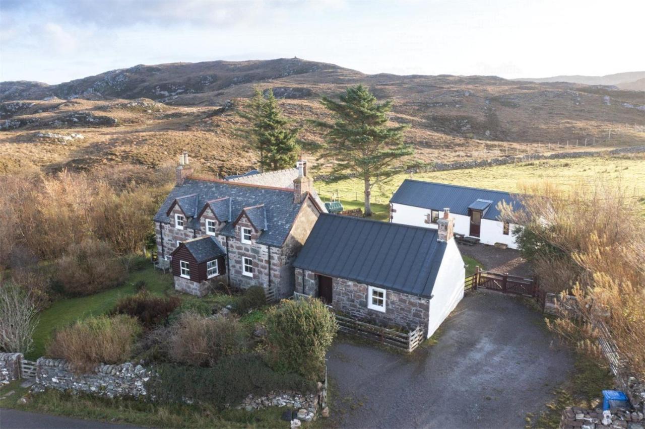 The Smithy House & Cottages Lochinver Exterior foto